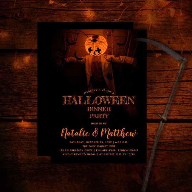 Scary Pumpkin Halloween Middag Party Inbjudningar (Creepy barn scene pumpkin scarecrow adult Halloween Dinner Party Invitation)