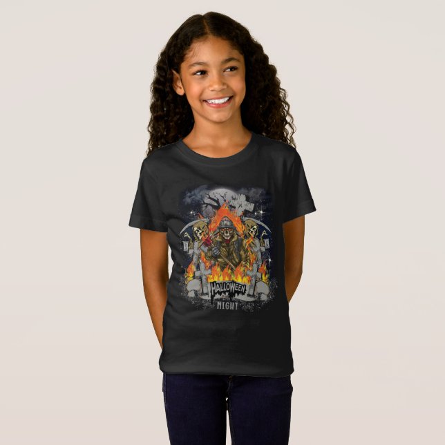 Scary Skeleton in Night Halloween T Shirt (Hel framsida)