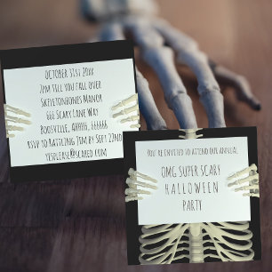 Scary Skeleton Spooky Halloween fest-inbjudan Inbjudningar