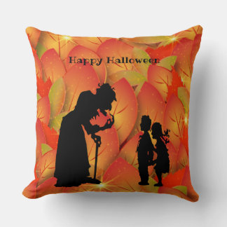 Scary Witch Halloween Dekorativ kudde