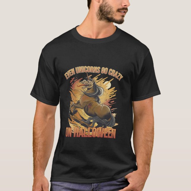 Scary Zombie Unicorn Unicorns åker Crazy på Hallow T Shirt (Framsida)