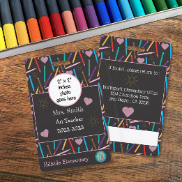 Scatated Färg Pencil Art Teacher ID Photo Badge