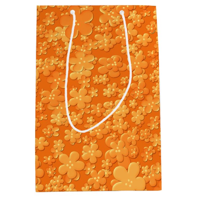 Scattered Flowers, Light Orange-GIFT BAG M (Framsidan)