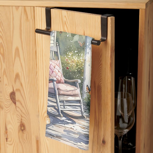 Scene för raketbeläggning av Wisteria Porch Kökshandduk (Thirds Fold)