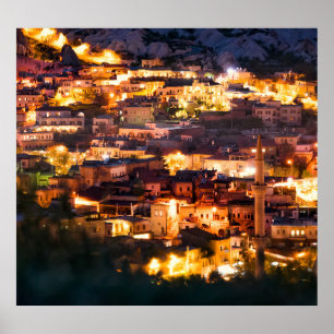 Scenen natt Goreme, Cappadocia, Turkiet. Poster