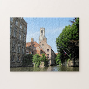 Scenery med vatten-kanalen i Brygge, Belgien. Pussel