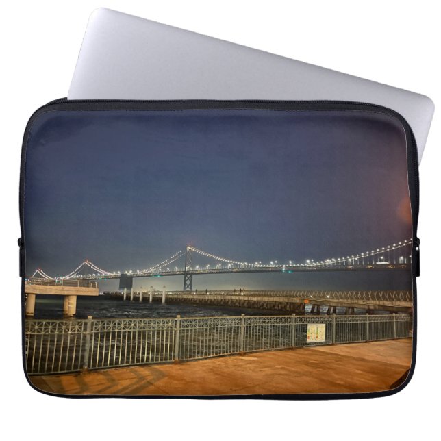 Scenes of San Francisco Bay Bridge Laptop Case Laptop Fodral (Framsidan)