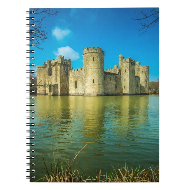 Scenia Bodiam Castle i Öster Sussex England Anteckningsbok Med Spiral (Framsidan)