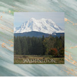 Scenia Washington Mount Rainier Ligcape Kakelplatta<br><div class="desc">Keramiskt plattor med en bild av landskapet på snö täckte berget Rainier och en grönt dal i nordvästra Stilla havet i Washington. Markera din ruta storlek. Gör en underbar kökstrivet och resande souvenir!</div>