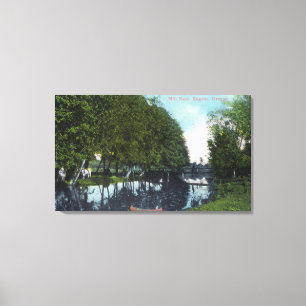 Scenisk flod med kanoten SceneEugene, ELLER Canvastryck