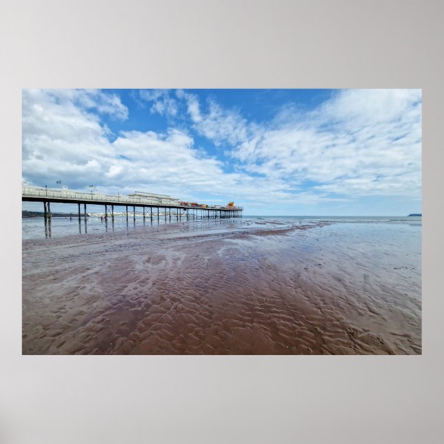 Scenvy över Paignton Pier under låg tid Poster (Framsidan)
