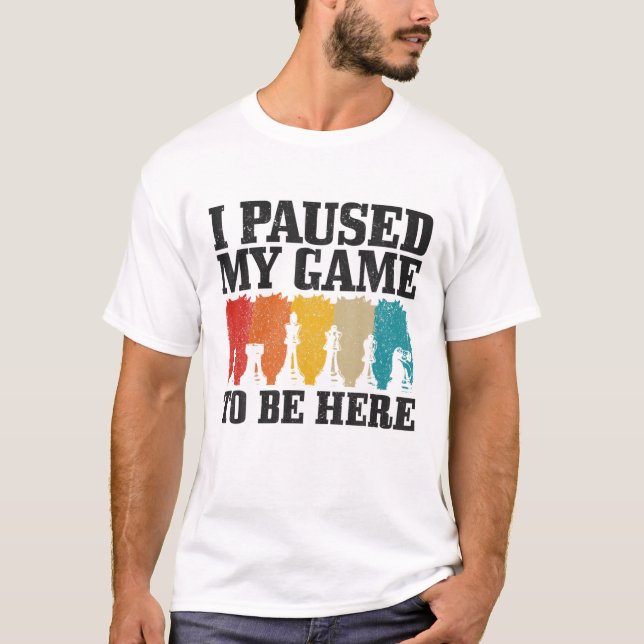 Schack Roligt Pausat Spel Retro T Shirt (Framsida)