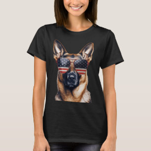 Schäferhund med USA-flagga självständighetsdag 4 j T Shirt