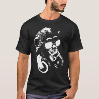 Schimpansapa med hörlurar och solglasögon t shirt