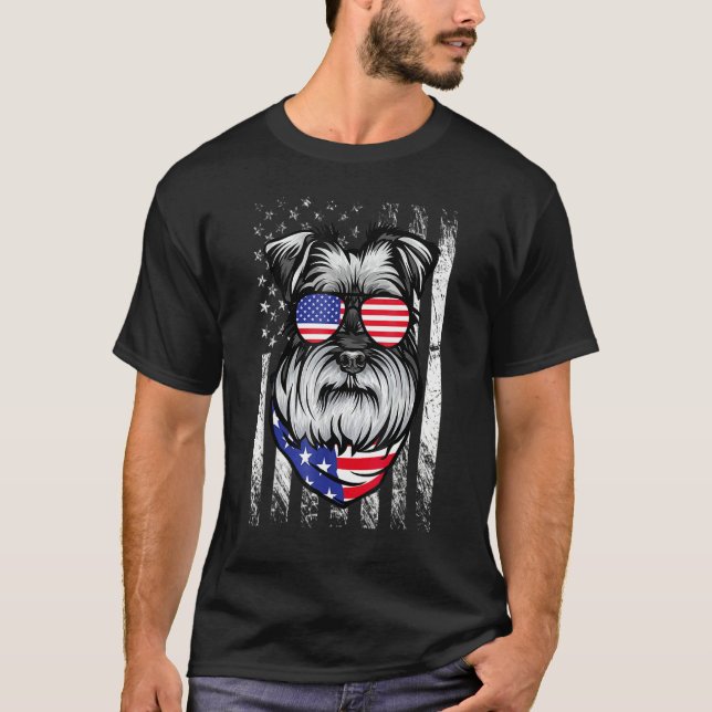 Schnauzer Patriotic Schnauzer Hund 4:e juli Amer T Shirt (Framsida)