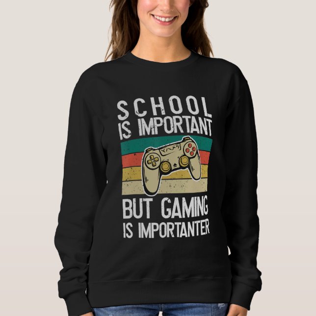 School is important_1 t shirt (Framsida)