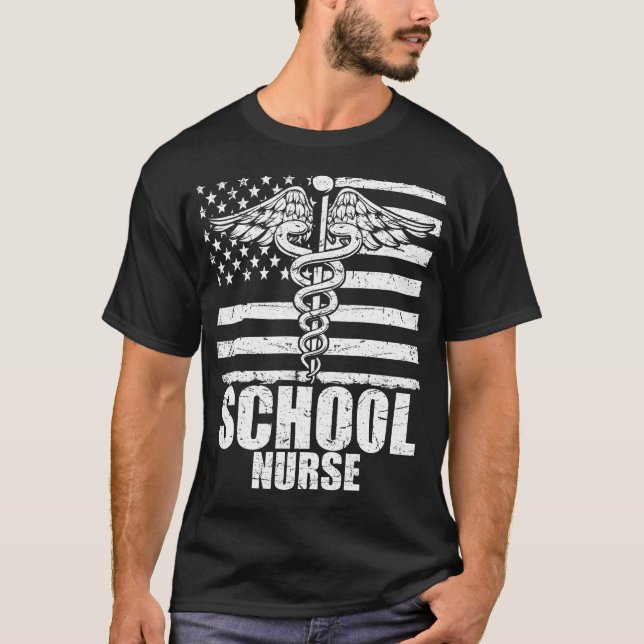 School Nurse American Flagga T Shirt (Framsida)