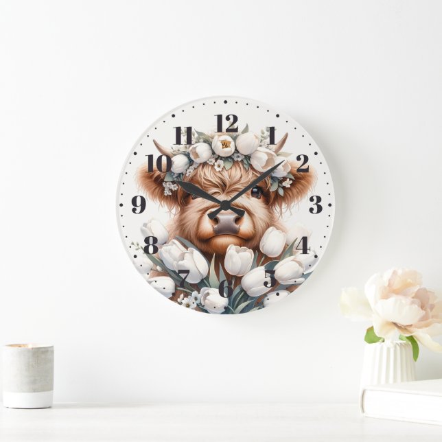 Schottische Highland-Kuh mit weißen Tulpen Wanduhr Stor Klocka (Hem)