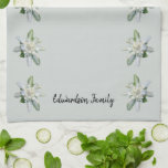 Schweiz Edelweiss blommonogram namn Kökshandduk<br><div class="desc">Schweiziska kökshanddukar av Edelweiss. Du kan lägga till ditt eget namn för att anpassa.</div>