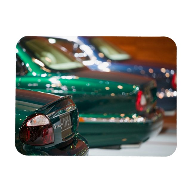 SCHWEIZ, GENEVA: 75:e årliga Genève Auto 4 Magnet (Horisontell)