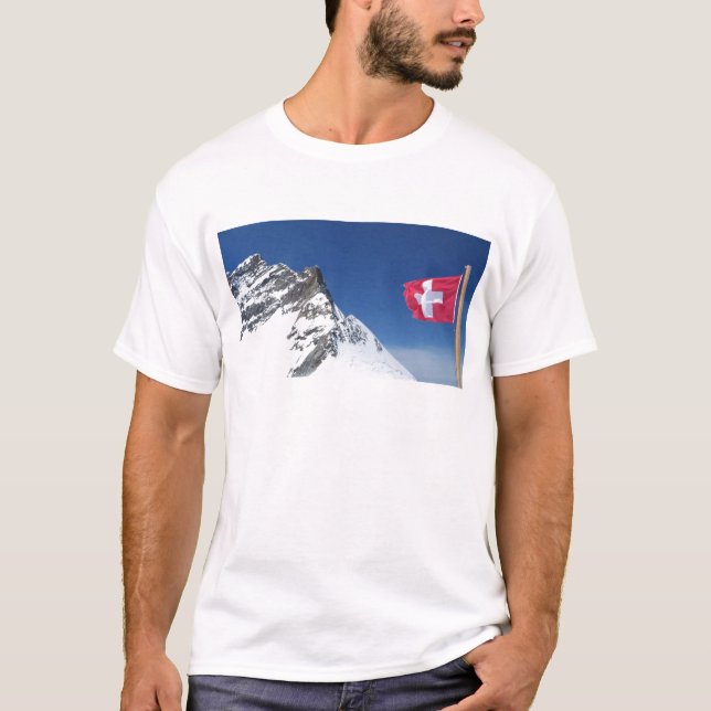 SCHWEIZISK ALPERNA TEE SHIRT (Framsida)