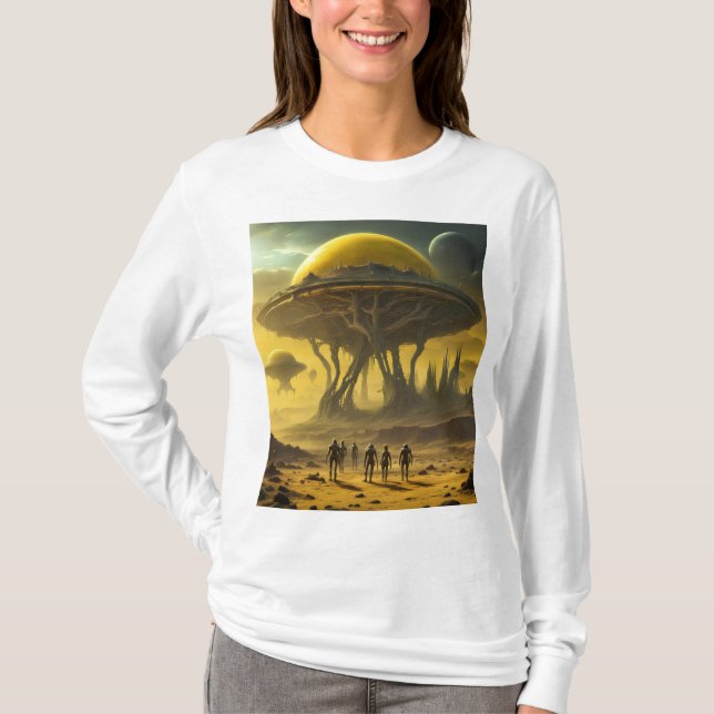Sci-Fi Alien World View Planet Ufo Torn T Shirt (Framsida)