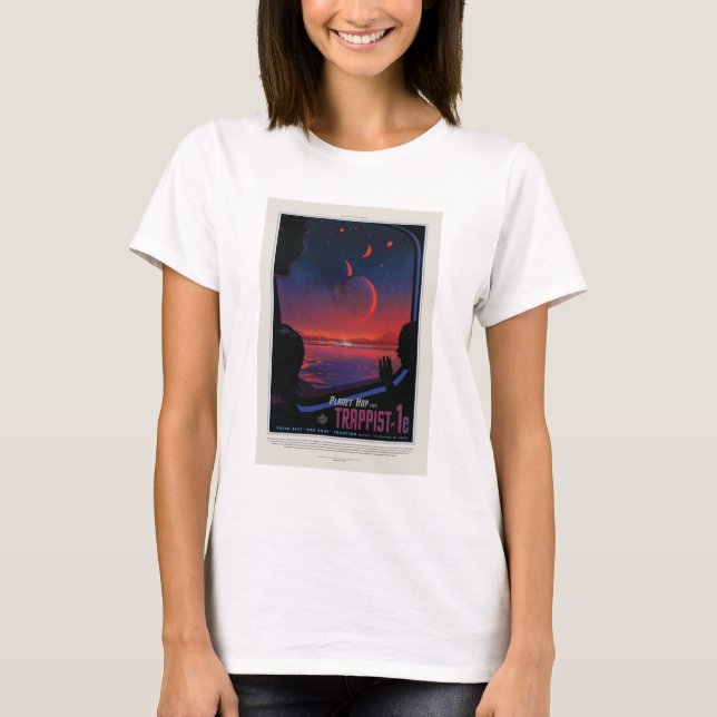 Sci-Fi Travel Ad, Planet Trapist-1e T Shirt (Framsida)
