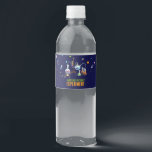 Science Birthday Vattenflaskor Etikett<br><div class="desc">Höjd den vetenskapsteman-temade party-atmosfären med våra etiketter på vattenflaskan Barns födelsedag i kemi! De här vibrerande etiketterna har en intressant design av en kemi med nyare accenter, som kompletterar firande som är ett vetenskapligt tema. Låt era små forskare njuta av sina snacks och sväljer medan de tränger in i upptäcktsvärlden....</div>