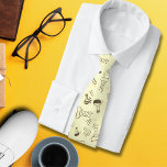 Science Chemistry Teacher Mönster Tie Slips<br><div class="desc">Manar har en fängslande mönster som inspirerats av vetenskaplig utrustning och labbföremål och skapar den en perfekt gåva att presentera för far eller lärare. Konstruktionen visar på en rad olika vetenskapliga verktyg och symboler, t.ex. bakers, teströr, mikroskop, atomer och formler. De komplicerade detaljerna i inslag lägger till djup och visuellt...</div>