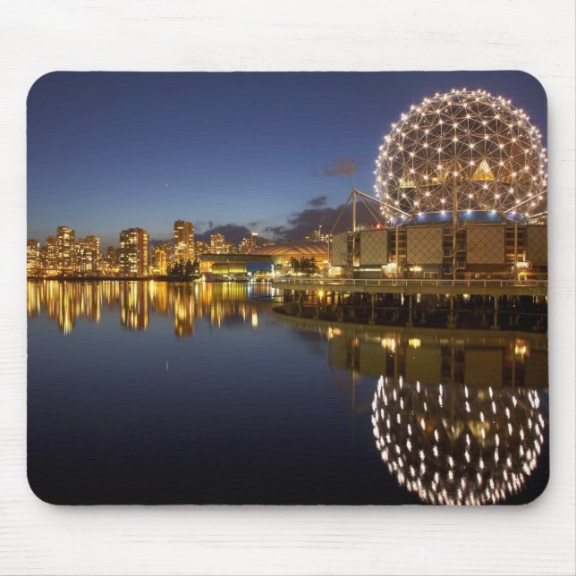 Science World och CBD återspeglas i False Creek, Musmatta (Framsidan)