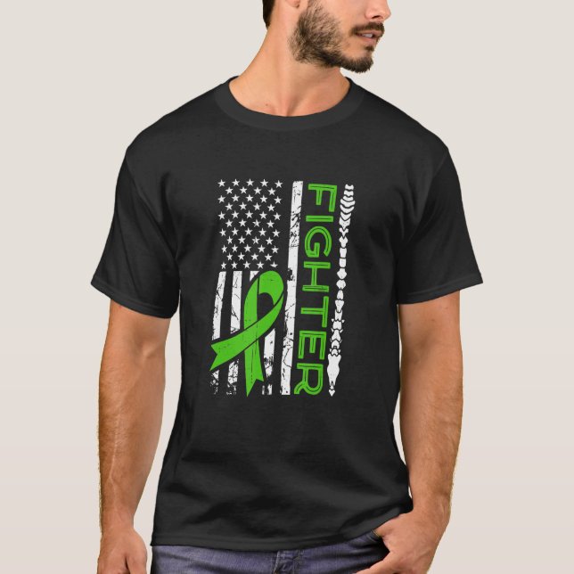 Scoliosis Fighter Flagga Grönt Ribbon Awareness Sp T Shirt (Framsida)