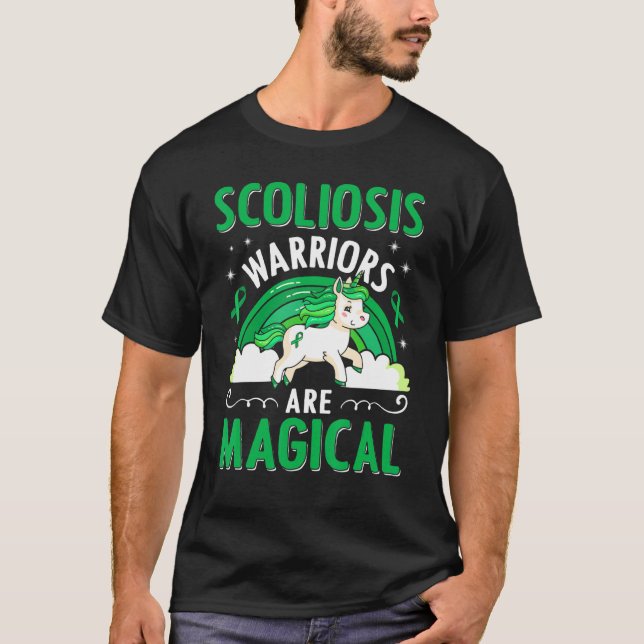 Scoliosis Warriars är Magic Scoliosis Awareness T Shirt (Framsida)