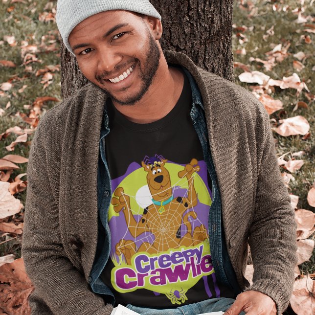 Scooby-Doo Creepy Crawlies Tröja (Person wearing shirt)