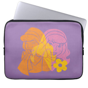 Scooby-Doo   Daphne Flower Porträtt Laptop Fodral