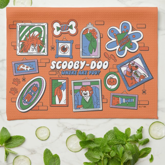 Scooby-Doo Halloween-vägg med ramar Kökshandduk (Vikta)