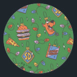 Scooby-Doo Holiday Snack Lights Pattern Runt Klistermärke<br><div class="desc">Keep the holidays festive with this fun Scooby Snacks and holiday lights pattern! Wrap your gifts with this fun design,  have parties on a table cloth,  or decorate with a throw pillow! Shop this graphic on even more customizable Zazzle gifts!</div>