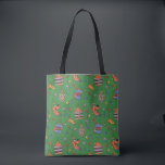 Scooby-Doo Holiday Snack Lights Pattern Tygkasse<br><div class="desc">Keep the holidays festive with this fun Scooby Snacks and holiday lights pattern! Wrap your gifts with this fun design,  have parties on a table cloth,  or decorate with a throw pillow! Shop this graphic on even more customizable Zazzle gifts!</div>
