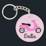 Scooter Moped Motorcle ANPASSNINGSBAR<br><div class="desc">Anpassa den här söta nyckelkedjan med din egen text,  ditt namn eller något annat du gillar. Få redot att slå vägen med den här roligten,  hand plockade av mig för dig! Kolla min butik efter massor av matchande artiklar och mer färg!</div>