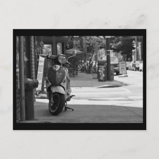 Scooter South Street BW Vykort