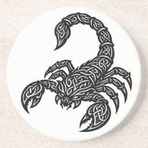 Scorpio Skorpion Sigil — Mythiskt Zodiakusbläckarb Underlägg