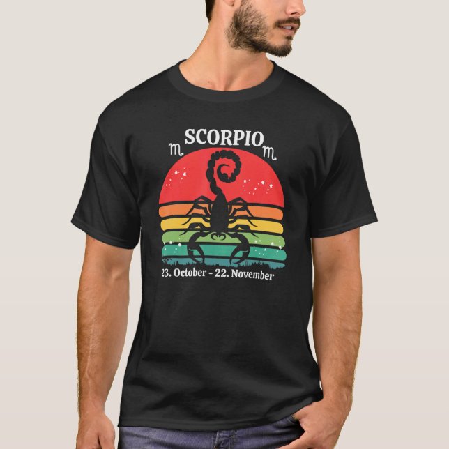 Scorpio Zodiac Retro Sunset T Shirt (Framsida)