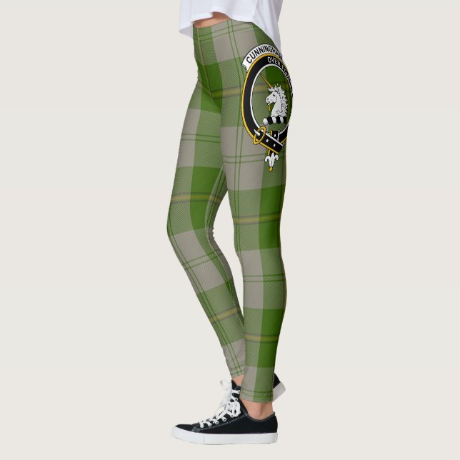 Scotstee Clan Cunningham Dress Green Dancers Crest Leggings (Vänster)