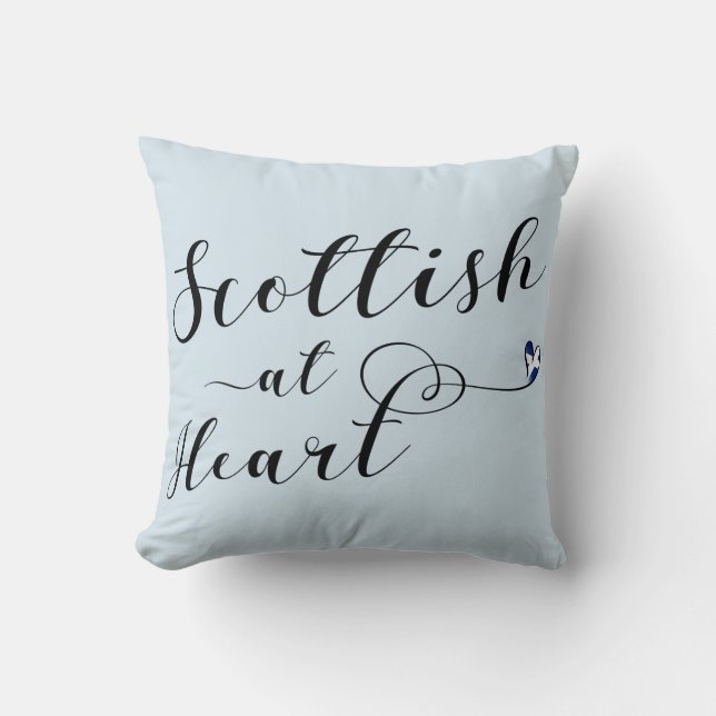 Scottish at Heart Throw Cushion Kudde (Framsida)