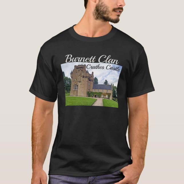 Scottish Burnett Klans Crathes Castle T-Shirt (Framsida)