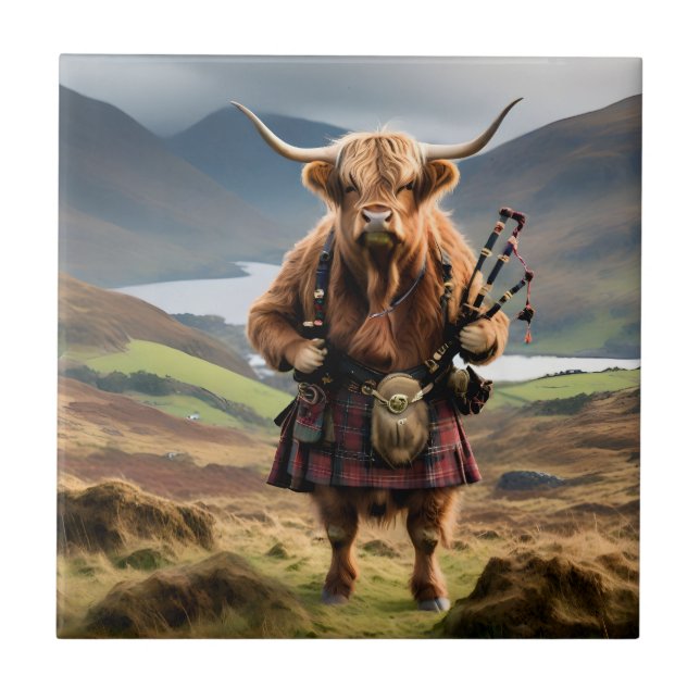 Scottish Highland Cow Bagpiper,  Kakelplatta (Framsidan)