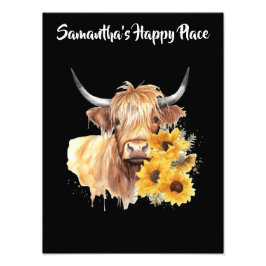 Scottish Highland Cow med solblommor. Redigerbar Fototryck