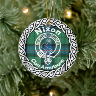 Scottish Klan Nixon Tartan och Vapensköld Julgransprydnad Keramik