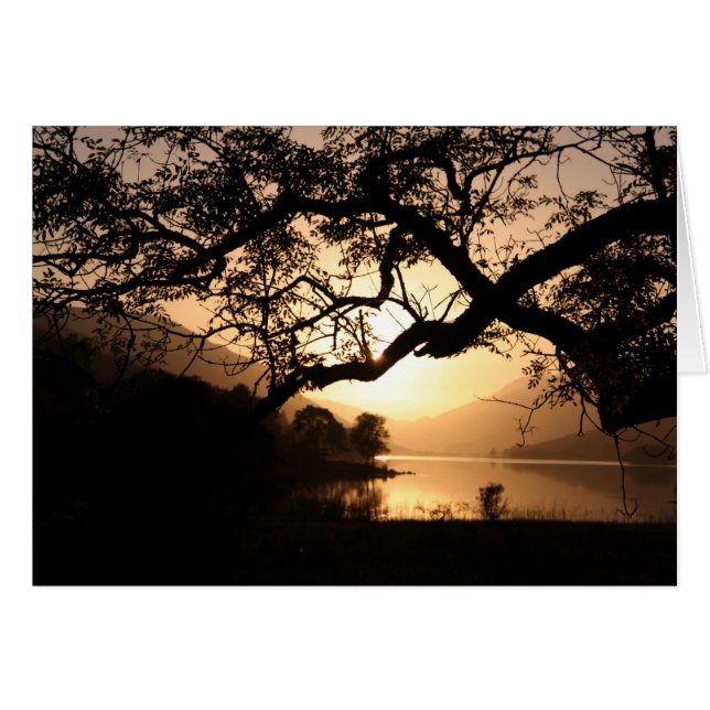 Scottish Sunset över en Loch Hälsningskort (Framsidan Horizontal)