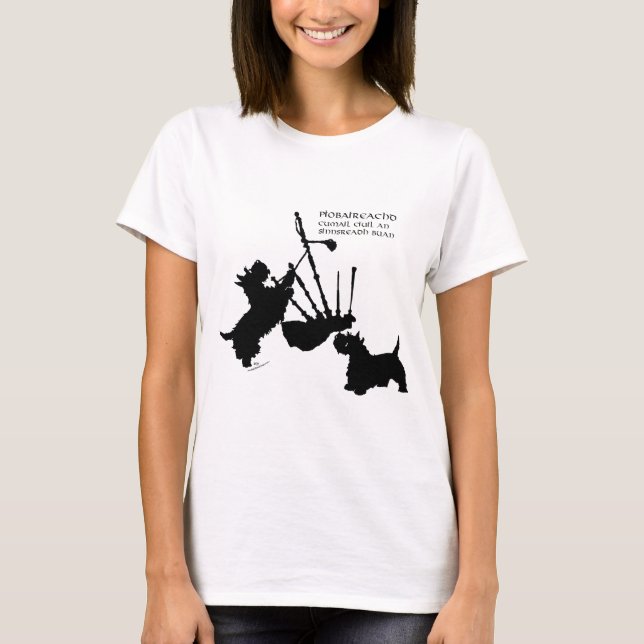 Scottish Terriers med Underbar Highland Bagpipe T Shirt (Framsida)