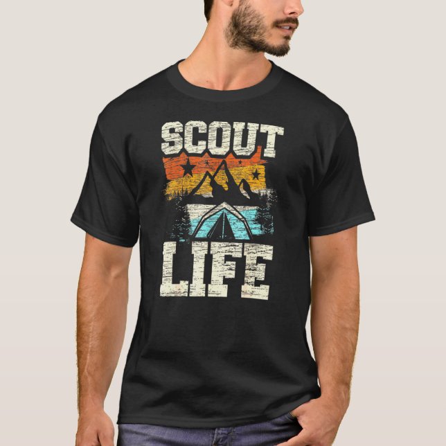 Scout Tee Life Camping Tält Bonfire Firewood Campf (Framsida)